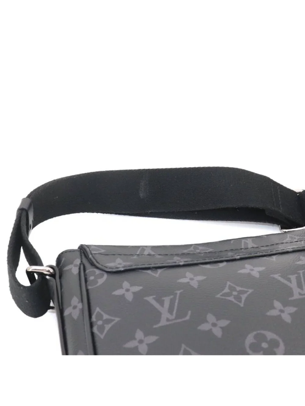 Louis Vuitton Monogram Eclipse District PM NM Shoulder Bag Black